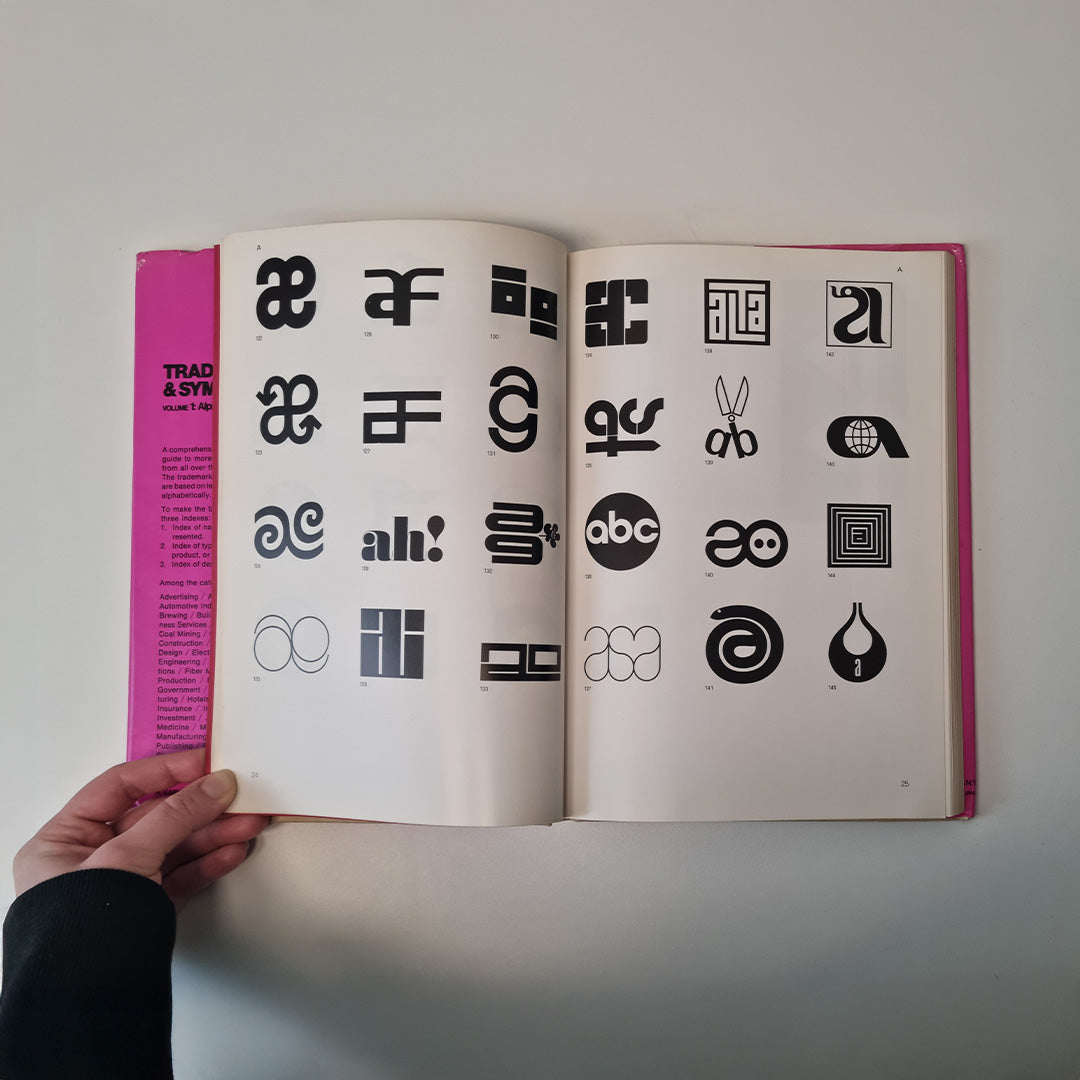 Trade Marks & Symbols. Volume 1: Alphabetical Designs