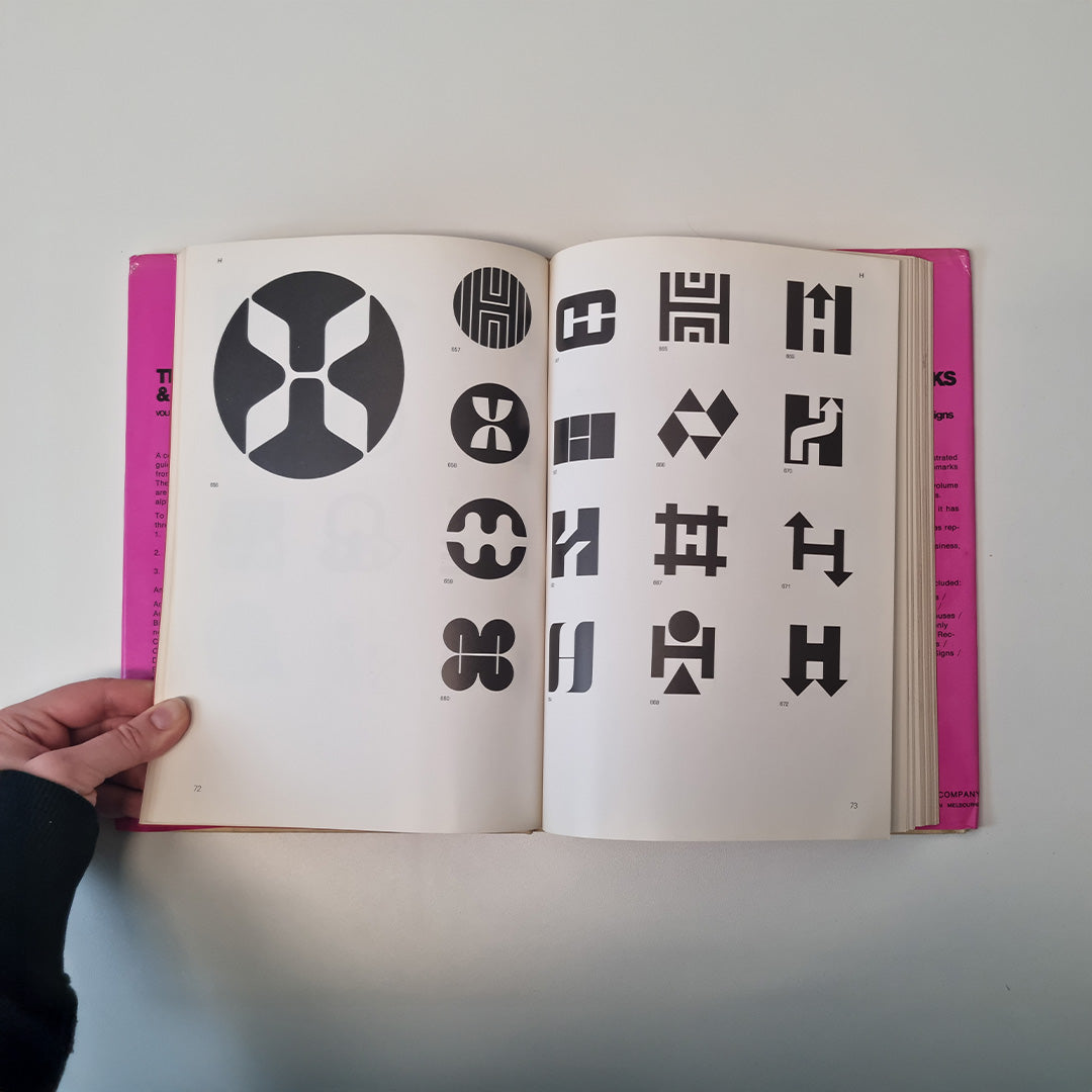 Trade Marks & Symbols. Volume 1: Alphabetical Designs